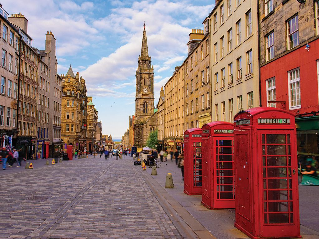 CIE-Edinburgh_RoyalMile-SS.jpg